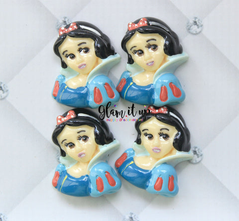 Snow White Bow Center