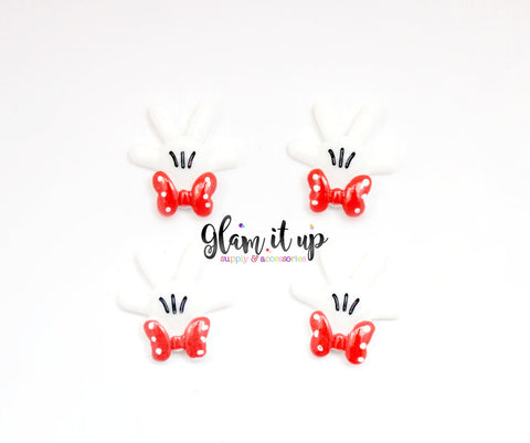 Minnie Mouse Hands Bow Center